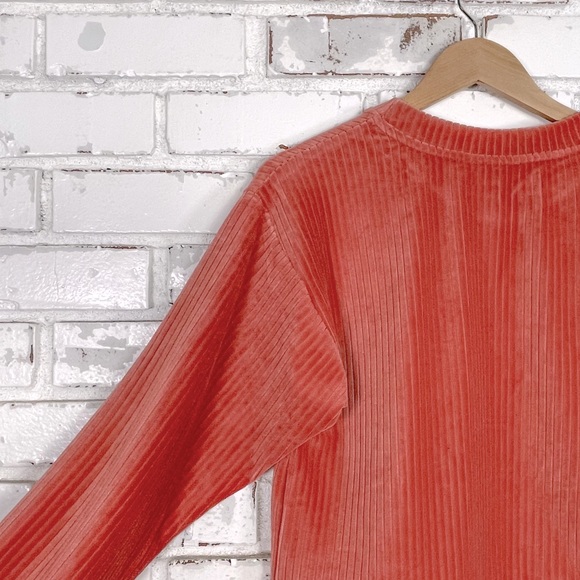 ASOS Cropped Salmon Pink Ribbed Long Sleeve Crew Neck Lounge Play Velour Top - Picture 8 of 12